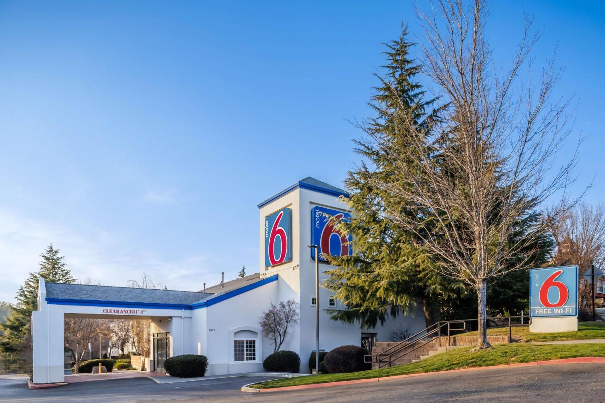 6-auburn, Ca Motel